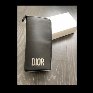 NEW Dior Zipper Makeup Brush Cosmetics Case Bag